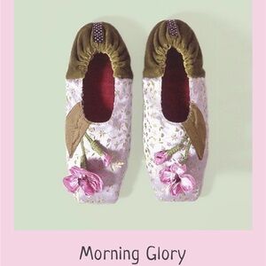 😴PIA RENNET “Morning Glory” Floral Ballet Flats/Slippers, Sz Sm - US6, Eu36/37